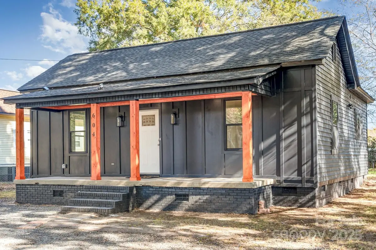 604 Central Drive Nw, Concord, NC 28027 - Image #1