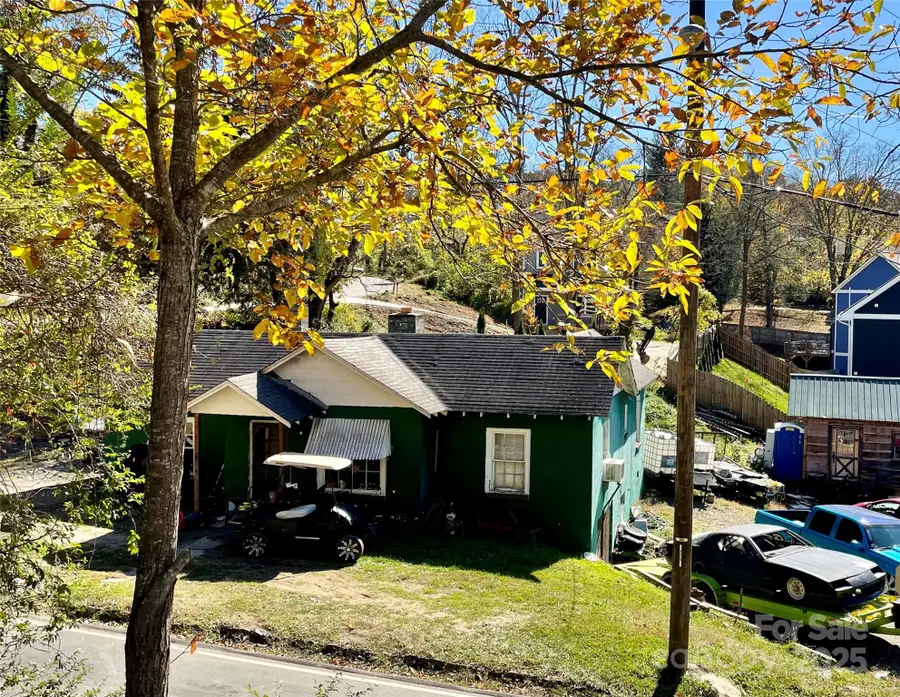 130 Lookout Road, Asheville, NC 28804 - Image #3
