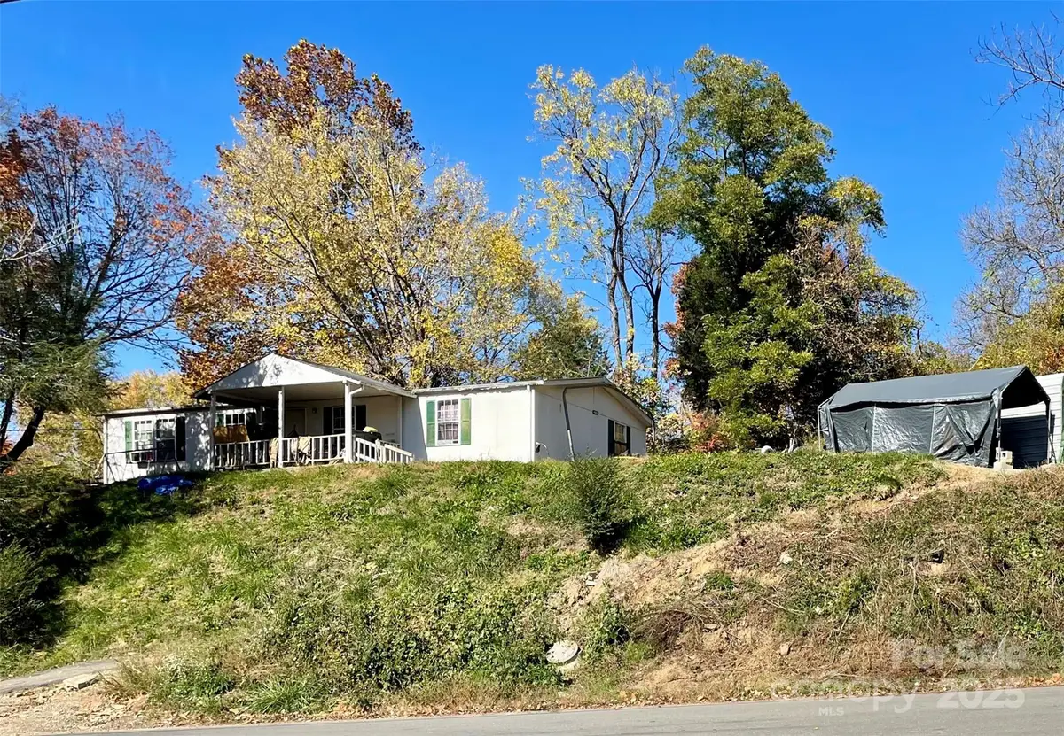 131 Lookout Road, Asheville, NC 28804 - Image #1