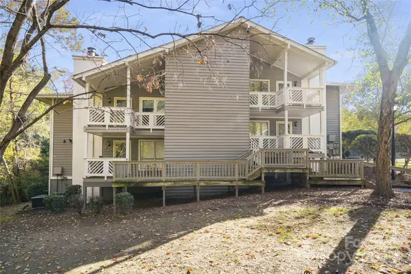 7429 Ashfield Court, Charlotte, NC 28226