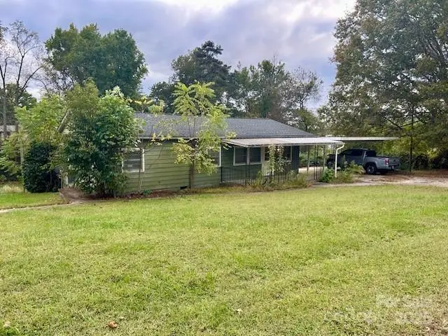 557 Falls Avenue, Granite Falls, NC 28630 - Image #1