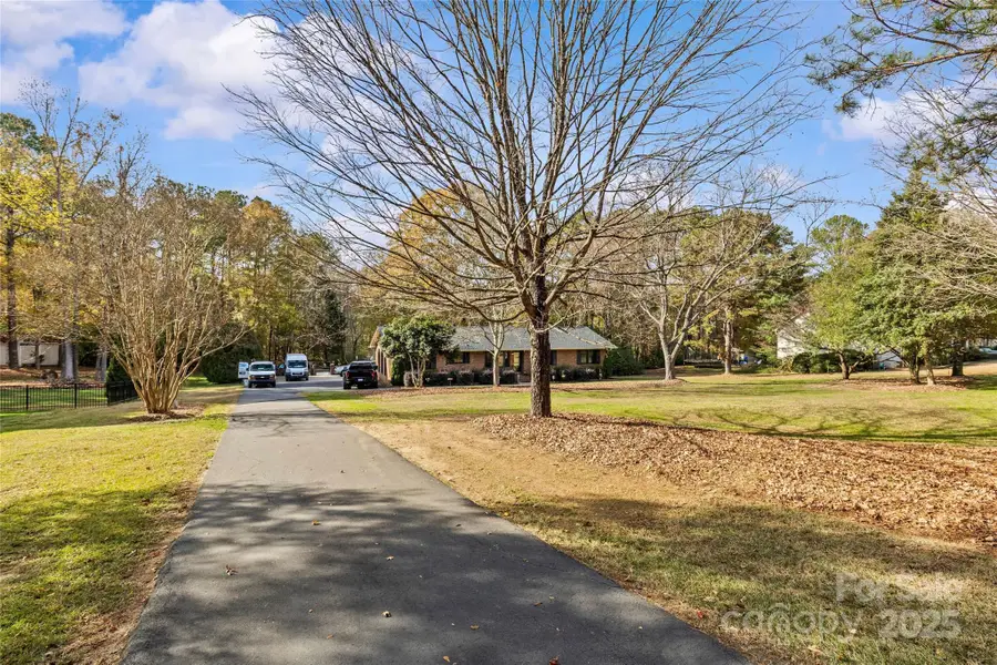 1949 Candlewick Drive, Fort Mill, SC 29715 - Image #3