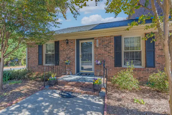 201 Pointe Circle, Rock Hill, SC 29732