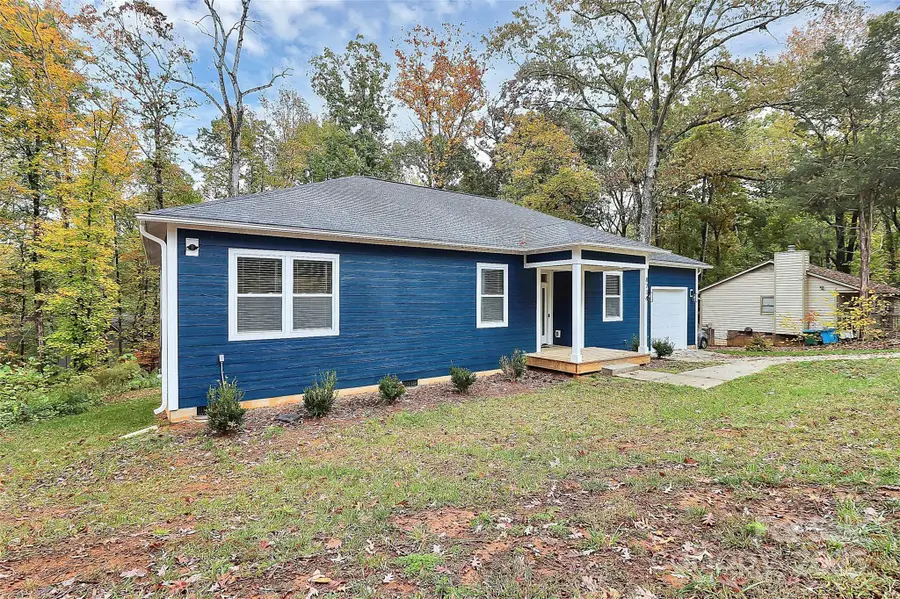 8714 Vagabond Road, Charlotte, NC 28227 - Image #3