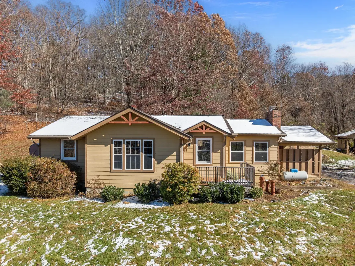 237 Utah Mountain Road, Waynesville, NC 28785 - Image #1