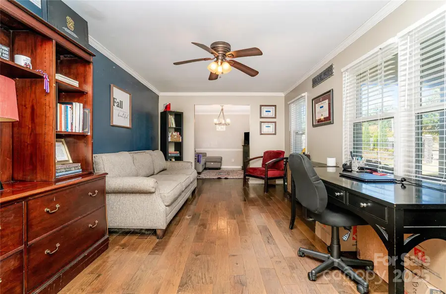 7030 Delta Lake Drive, Charlotte, NC 28215 - Image #3