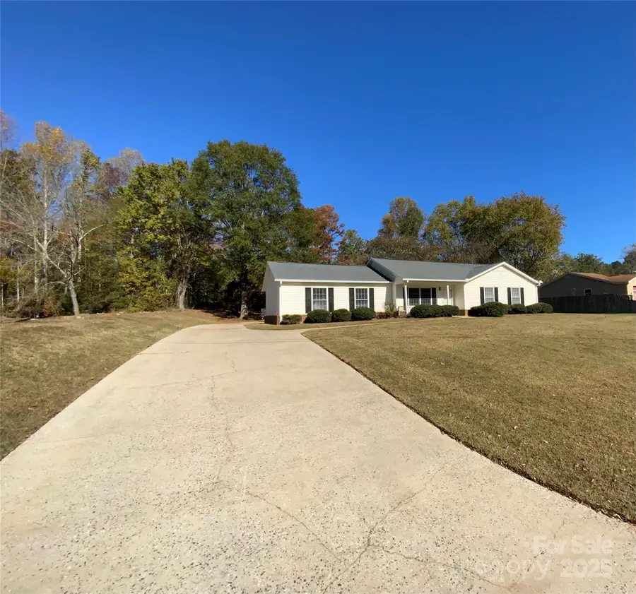 344 Aqua Drive, Forest City, NC 28043 - Image #3