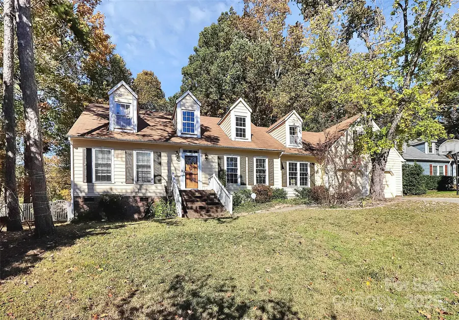 5815 Chapel Creek Court, Charlotte, NC 28226 - Image #2