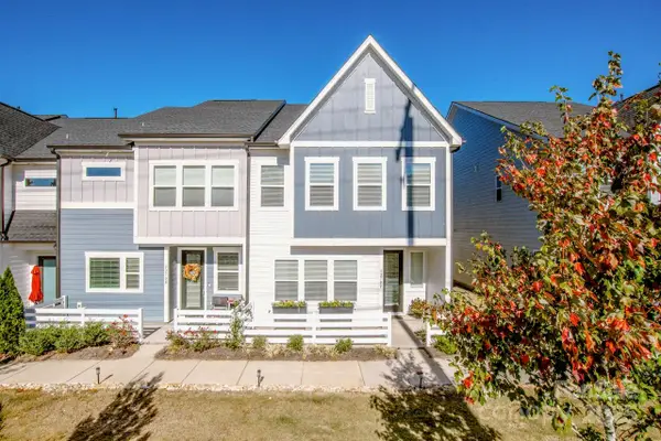 1270 Brawley School Road #F, Mooresville, NC 28117