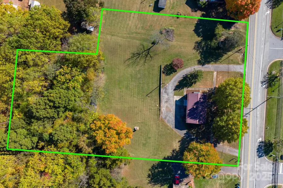 831 21st Street Drive Se, Hickory, NC 28602 - Image #3