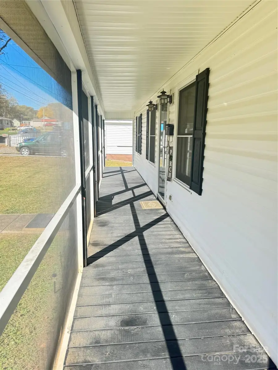 604 S Lorraine Street, Dallas, NC 28034 - Image #3