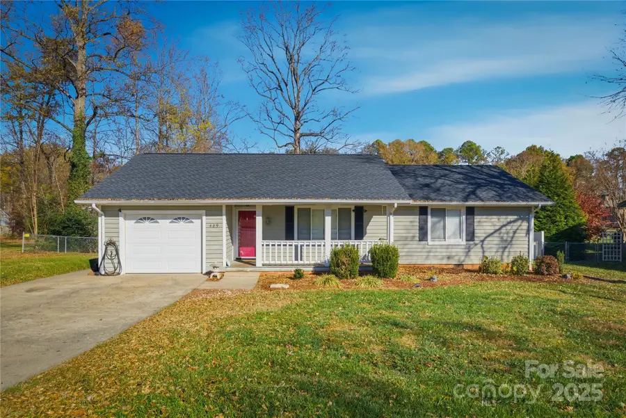 489 14th Avenue Drive Ne, Hickory, NC 28601 - Image #3