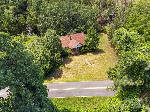 211 Luckadoo Road, Bostic, NC 28018