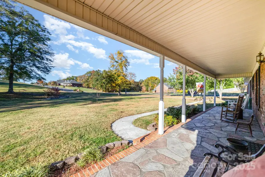 2595 Shamrock Road, Harrisburg, NC 28075 - Image #3