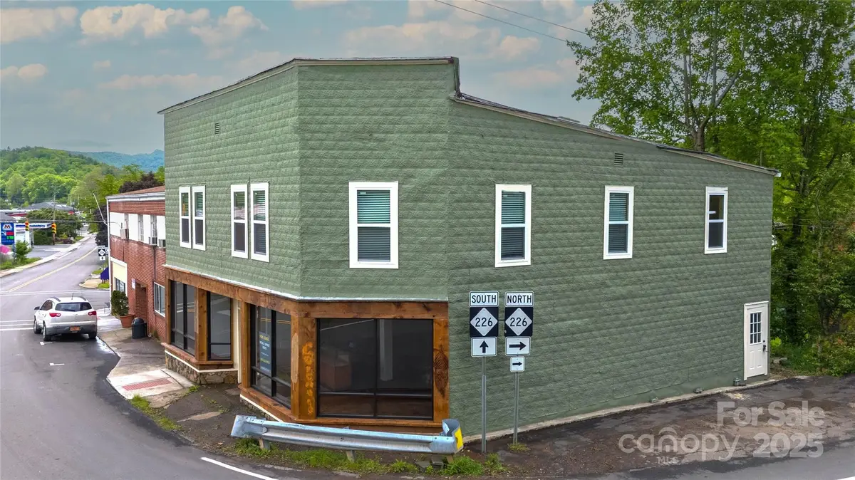 23 N 226 Highway, Bakersville, NC 28705 - Image #1