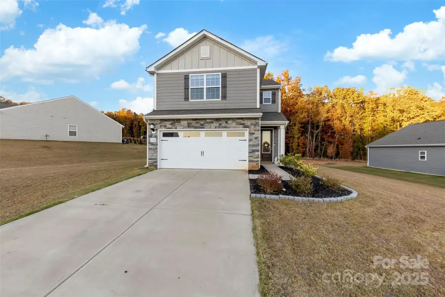 128 N Sina Street, Troutman, NC 28166 - Image #2