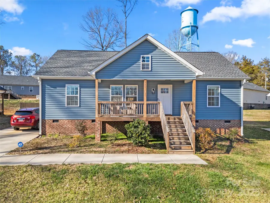 131 Lowry Row #8, York, SC 29745 - Image #2