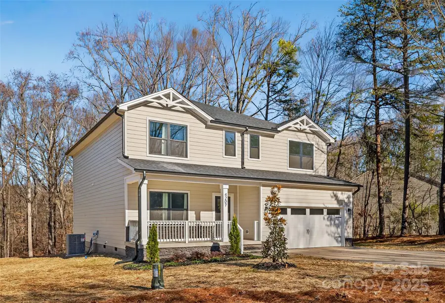 4207 Eagle Chase Drive, Charlotte, NC 28216 - Image #2