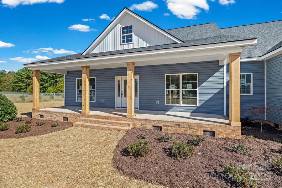 638 Edwards Road, Fort Lawn, SC 29714 - Image #3