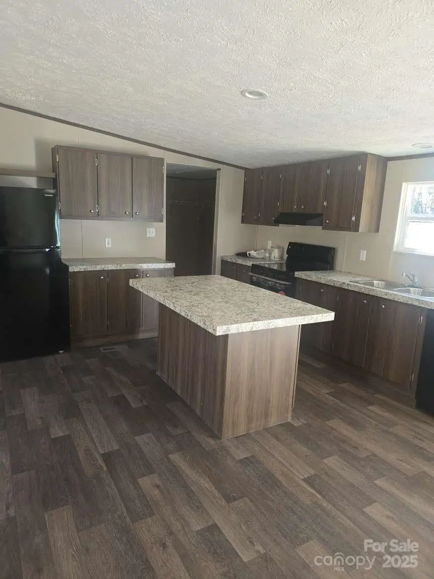 3160 Mariposa Lane, Morganton, NC 28655 - Image #3