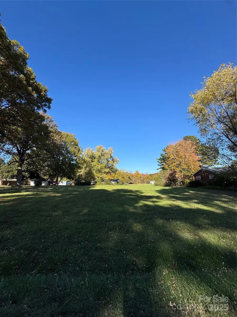 12313 Idlewild Road, Matthews, NC 28105 - Image #2