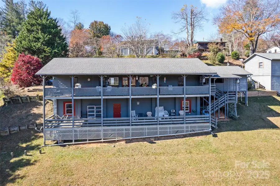 443 Cedarwood Drive, Waynesville, NC 28785 - Image #2