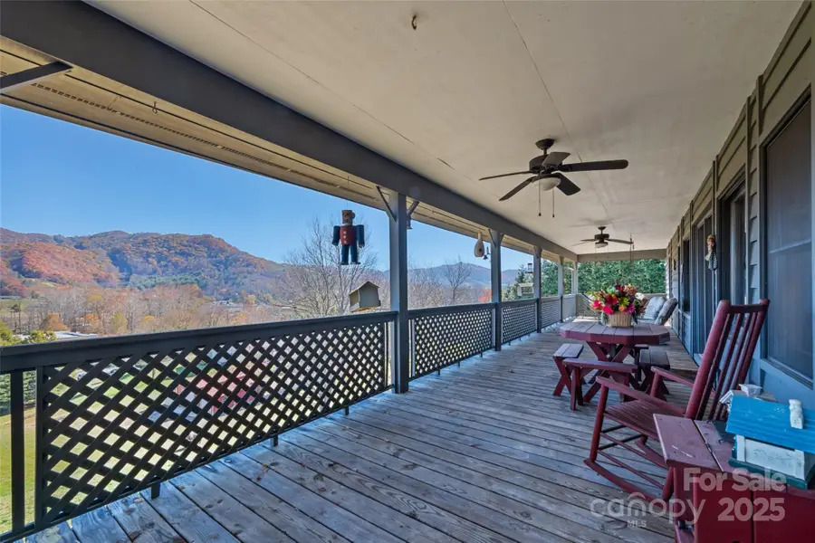 443 Cedarwood Drive, Waynesville, NC 28785 - Image #3