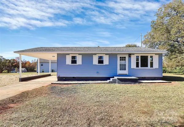 2345 Rhyne Road, Dallas, NC 28034