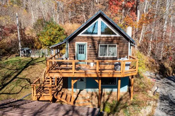 35 Norton Branch Road, Marshall, NC 28753