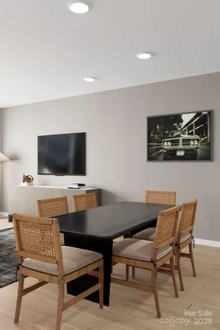 8430 Discovery Lane, Charlotte, NC 28216 - Image #2