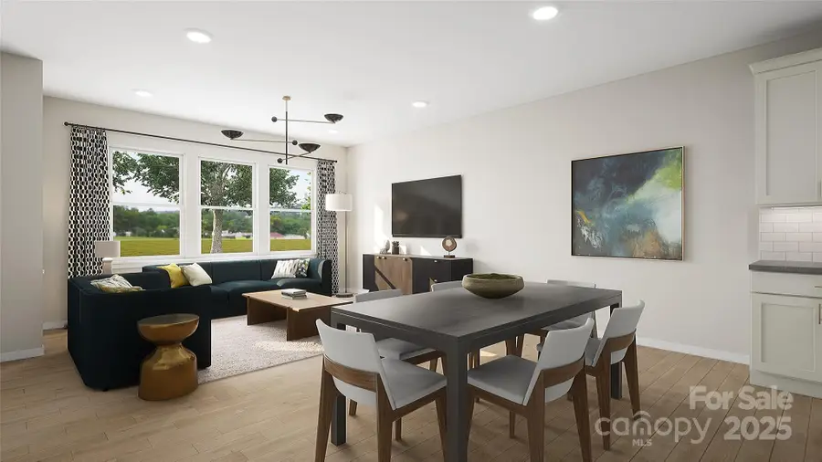 8422 Discovery Lane, Charlotte, NC 28216 - Image #3