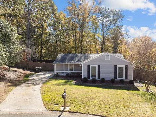 9036 Trailhead Court, Charlotte, NC 28227
