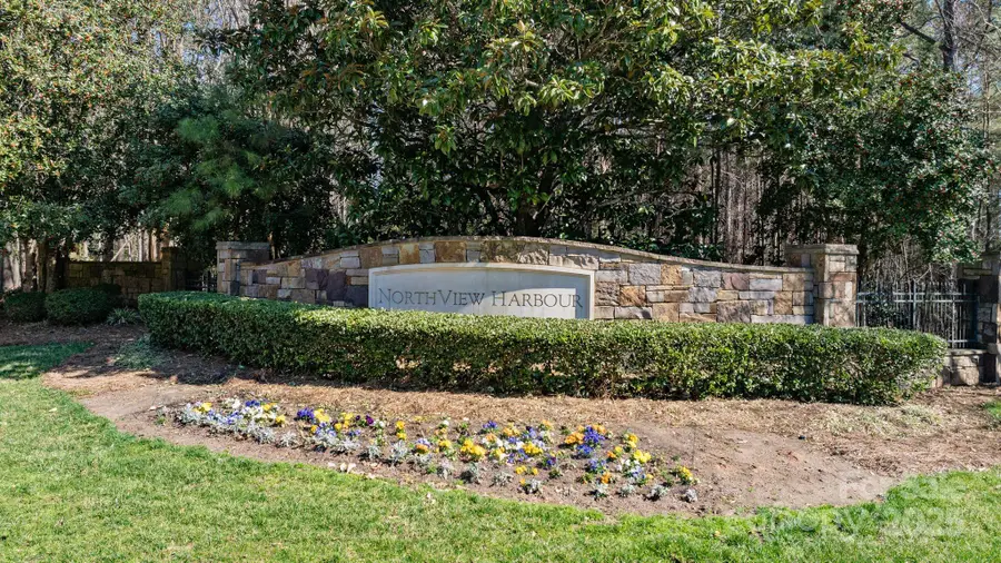 8870 Braxton Drive, Sherrills Ford, NC 28673 - Image #2