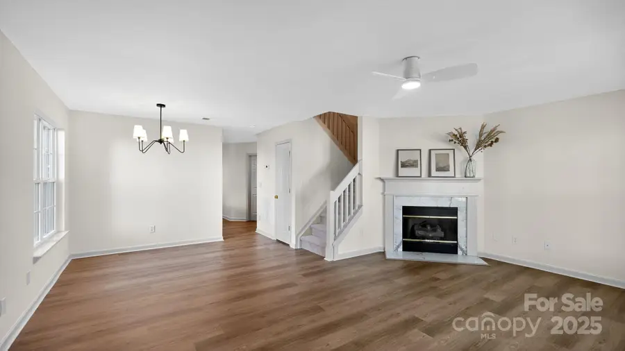 5921 Cougar Lane, Charlotte, NC 28269 - Image #3