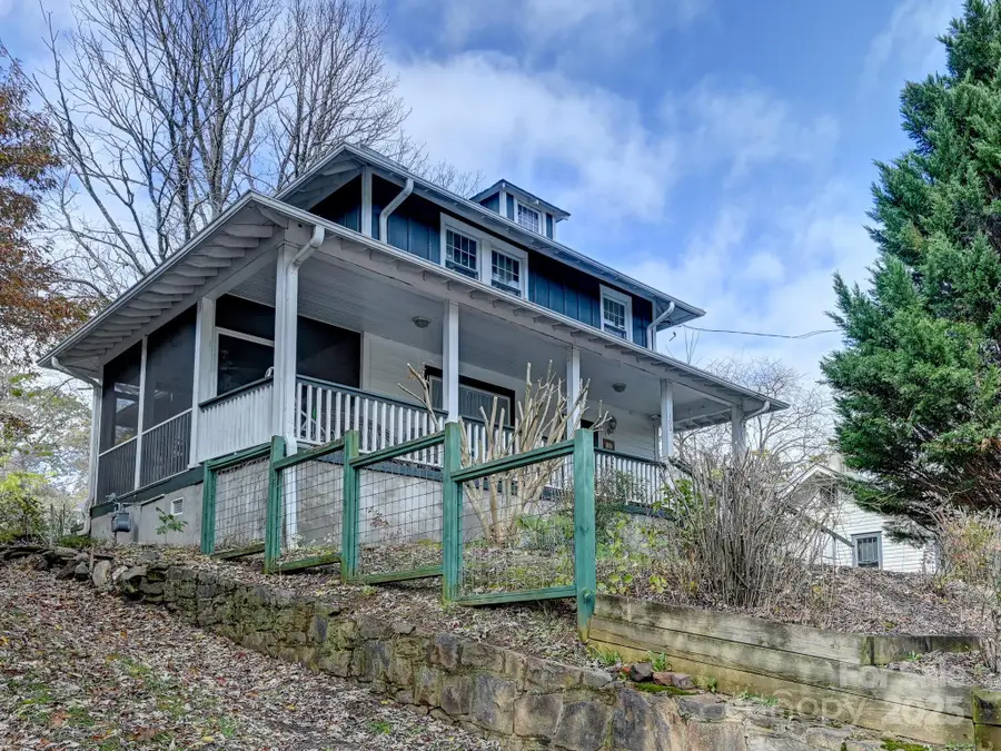 100 Washington Road, Asheville, NC 28801 - Image #3