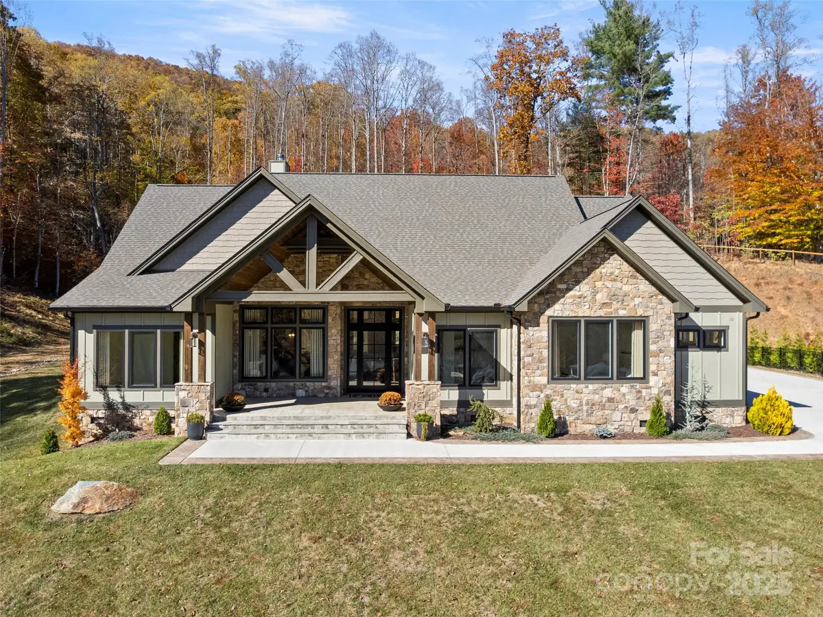 10 Slate Drive, Candler, NC 28715 - Image #1