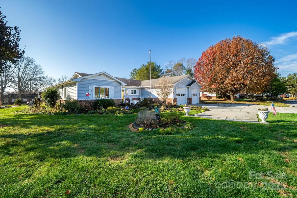 1 Wintry Drive, Hendersonville, NC 28792 - Image #1