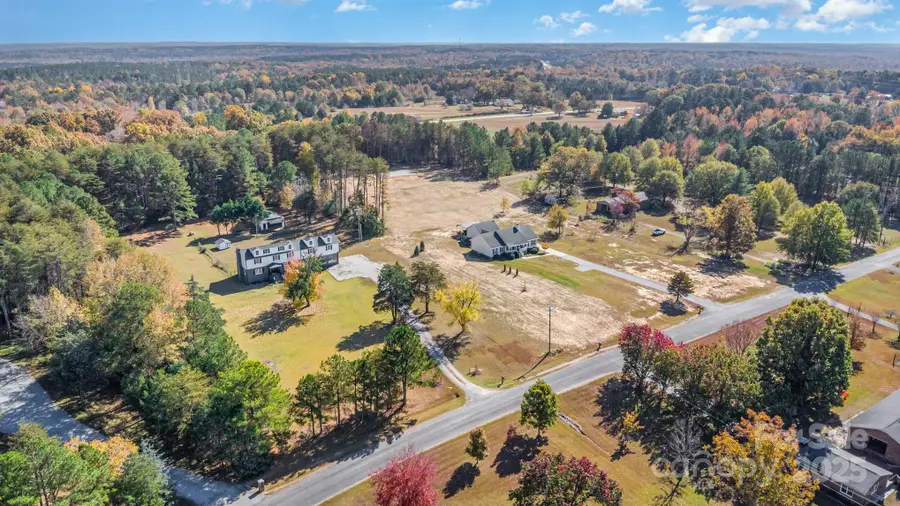 330 Skyview Drive, Catawba, SC 29704 - Image #2