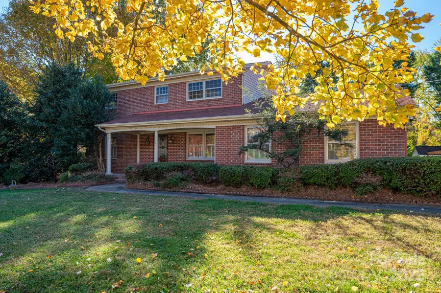 1131 Woodvale Avenue, Gastonia, NC 28054 - Image #2