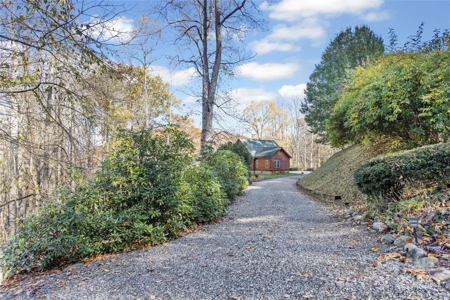 17 Aaron Way, Waynesville, NC 28786 - Image #2