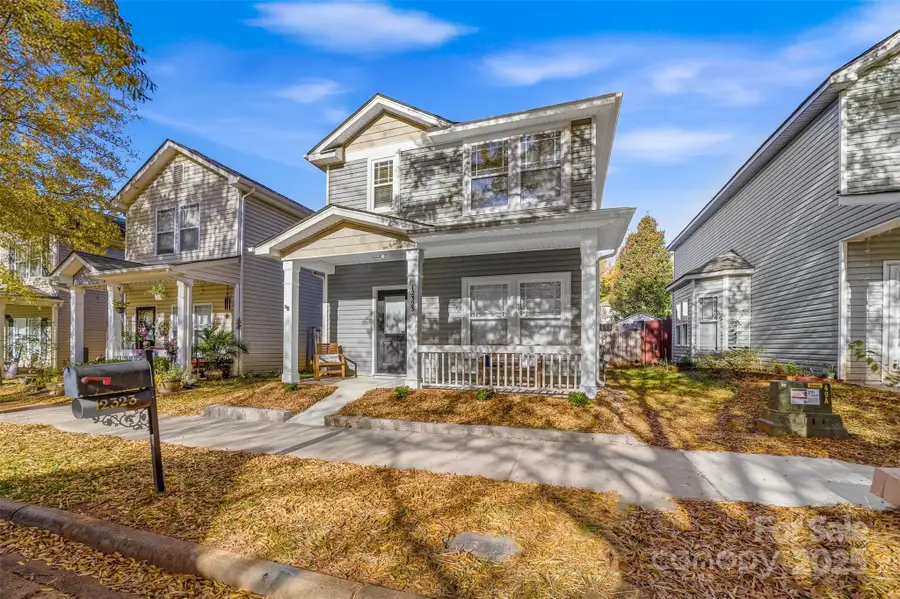 12323 Cross Meadow Road, Huntersville, NC 28078 - Image #2