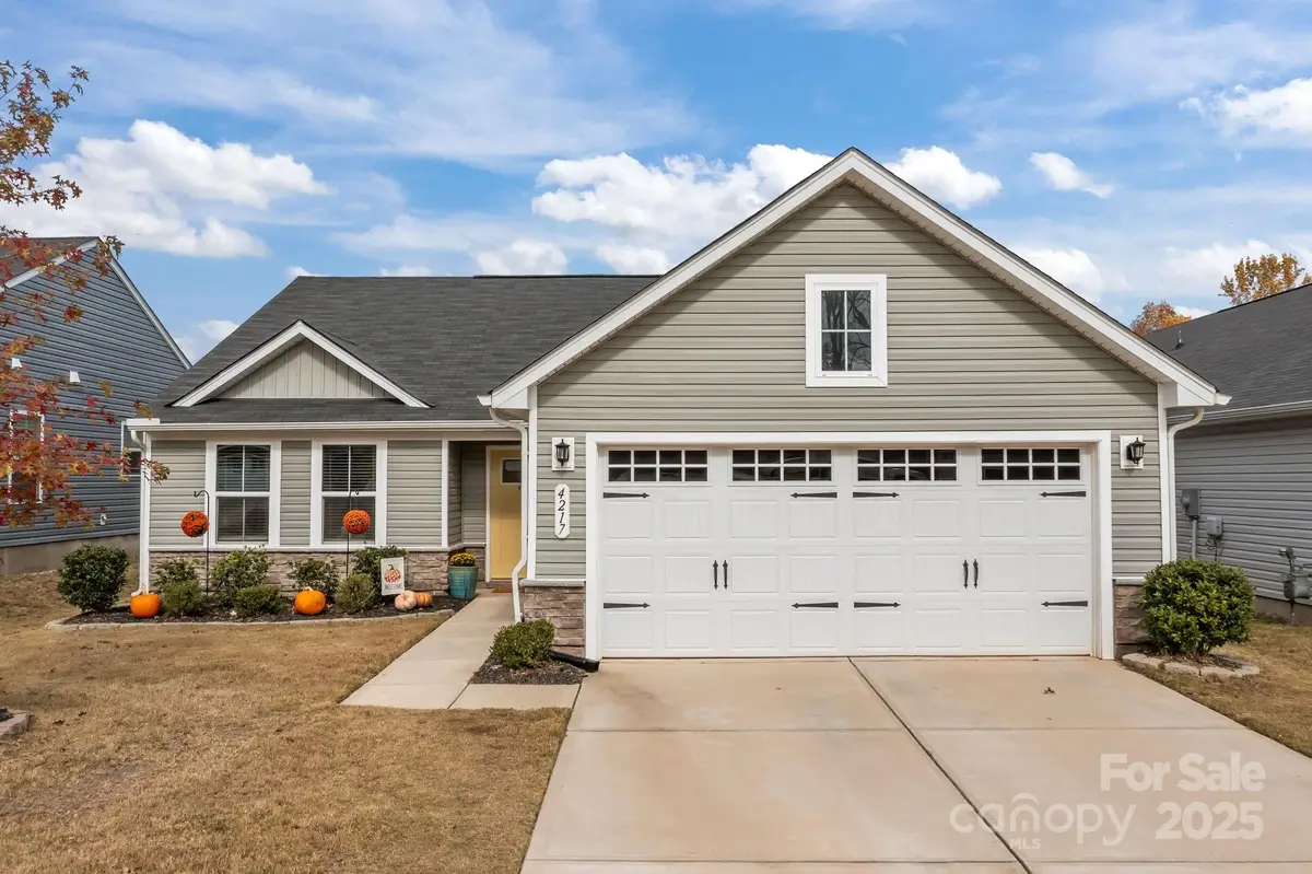 4217 Jones Creek Lane, Charlotte, NC 28215 - Image #1