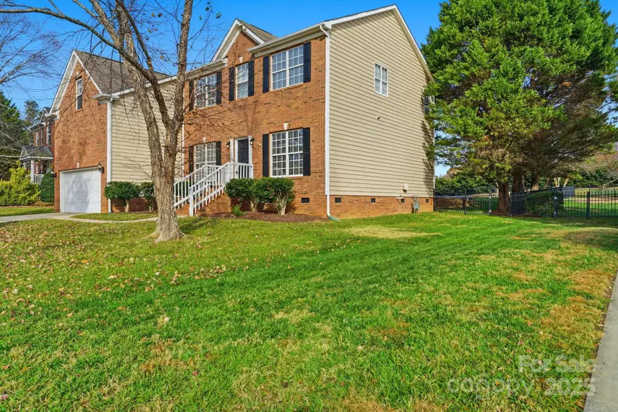 11023 Sycamore Club Drive, Charlotte, NC 28227 - Image #3