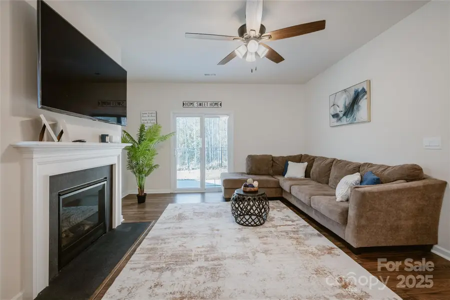 582 King Clover Lane, Clover, SC 29710 - Image #2