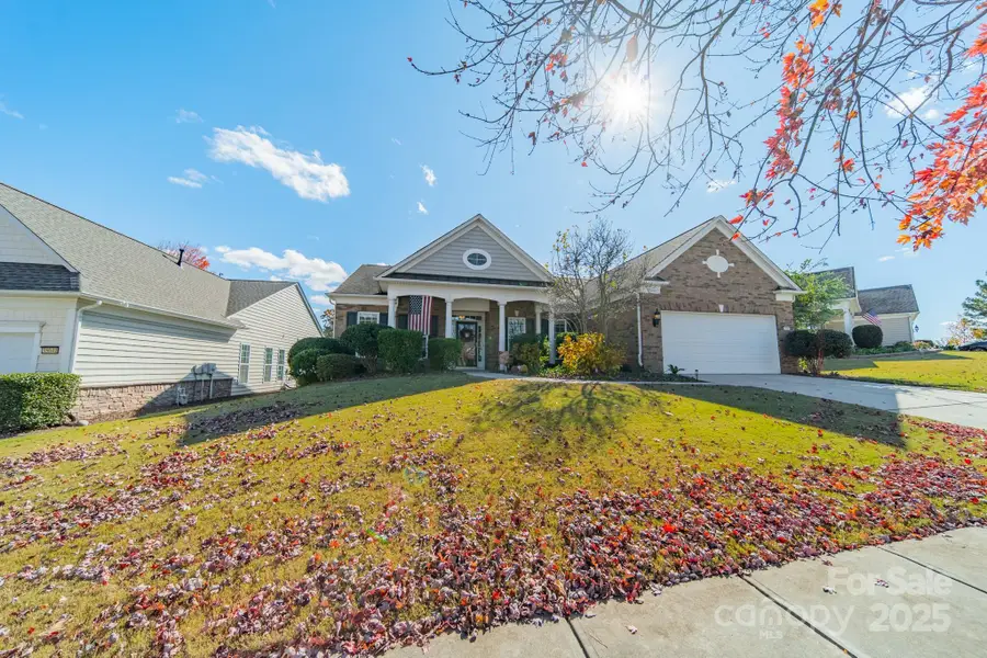 35047 Carnation Lane, Fort Mill, SC 29707 - Image #2