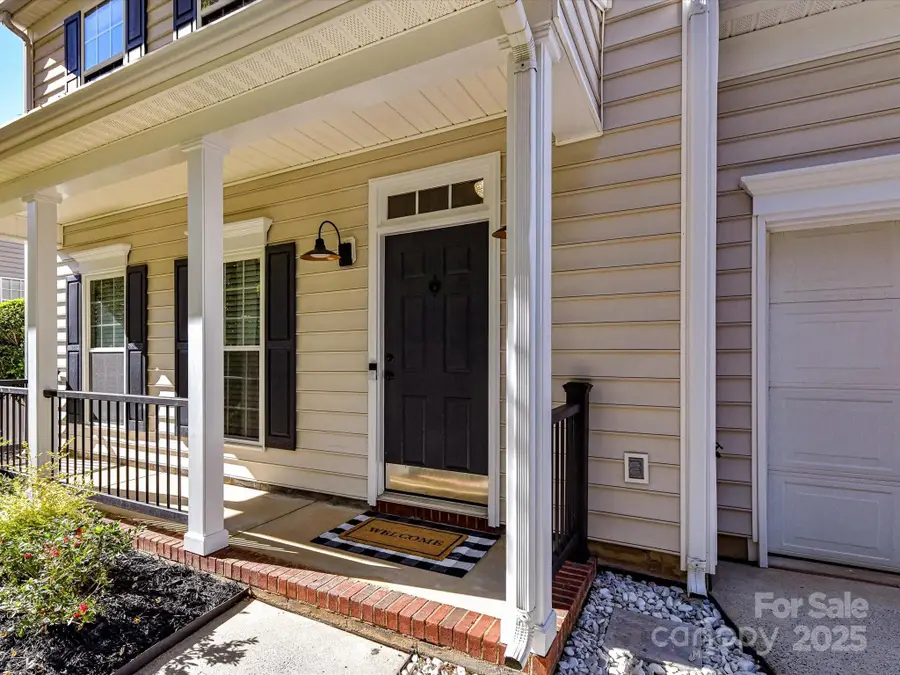 8674 Brook Glen Lane, Huntersville, NC 28078 - Image #3