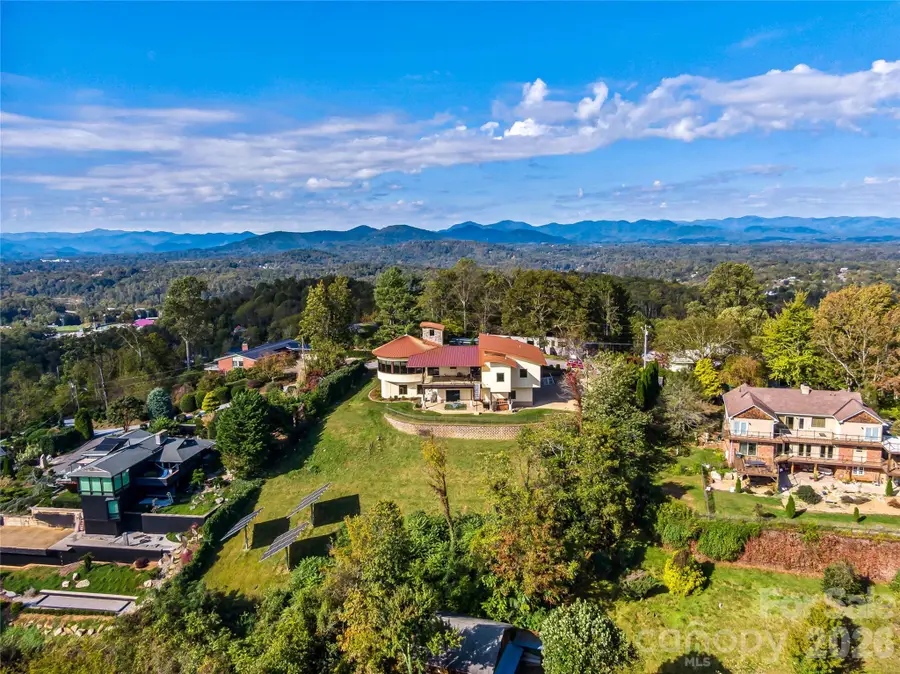 95 Horizon Hill Road, Asheville, NC 28804 - Image #3