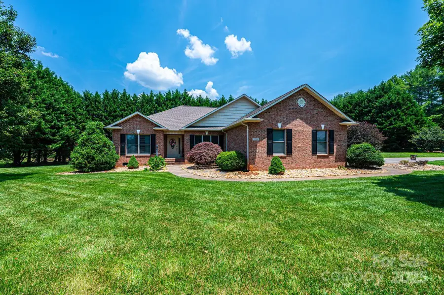 1784 New Star Drive, Newton, NC 28658 - Image #2