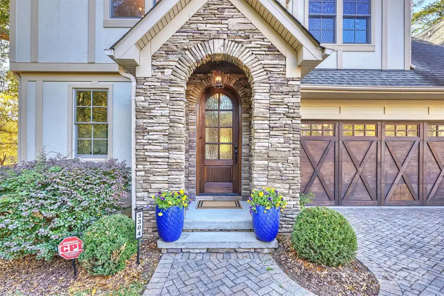 3304 Josephine Court, Charlotte, NC 28205 - Image #2