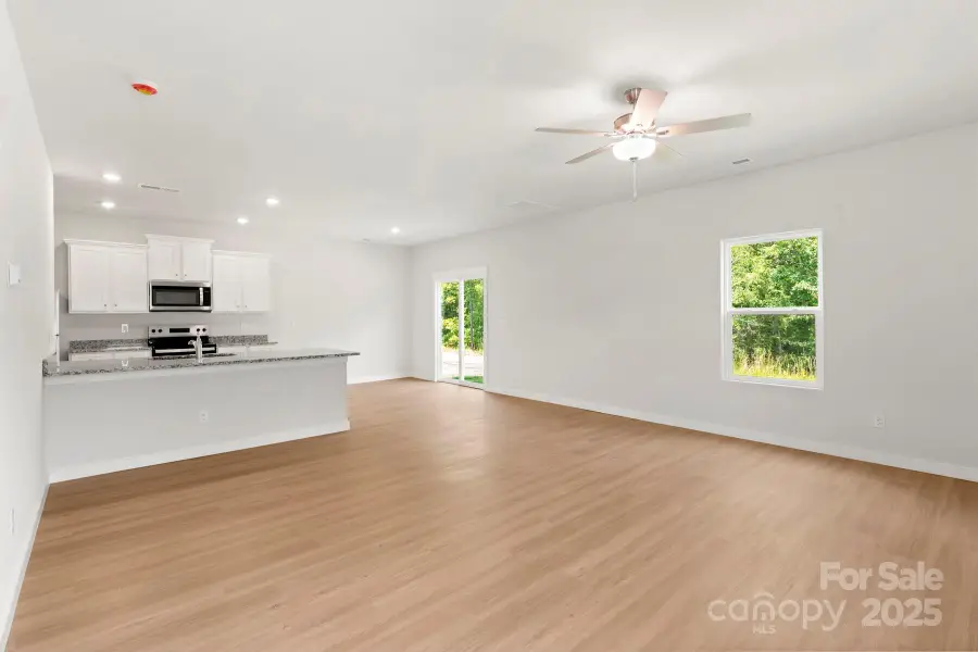 1564 Doran Terrace, Richburg, SC 29729 - Image #2